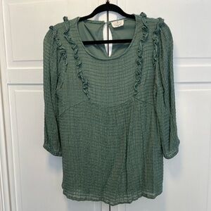 EMBER Bohemian Textured Ruffle Detail Top Size Women’s XL Color Green
